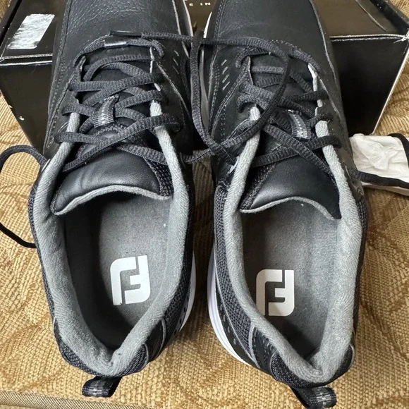 New FootJoy Golf Specialty Sneakers All Over Black Men's Size 8.5‎ Extra Wide